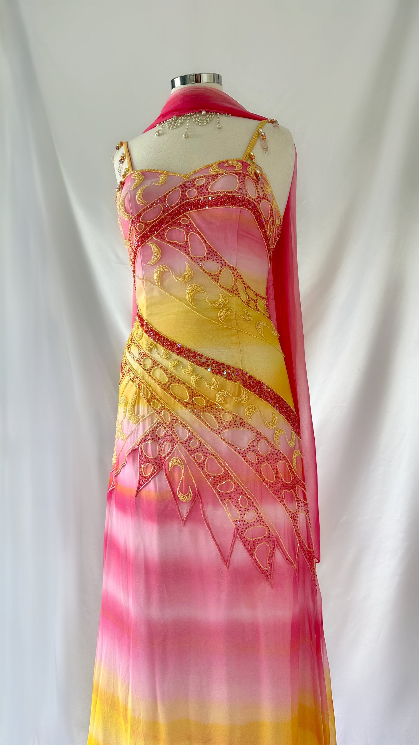 Sunset Sorbet Vintage Pink & Yellow Ombré Embellished Silk Set