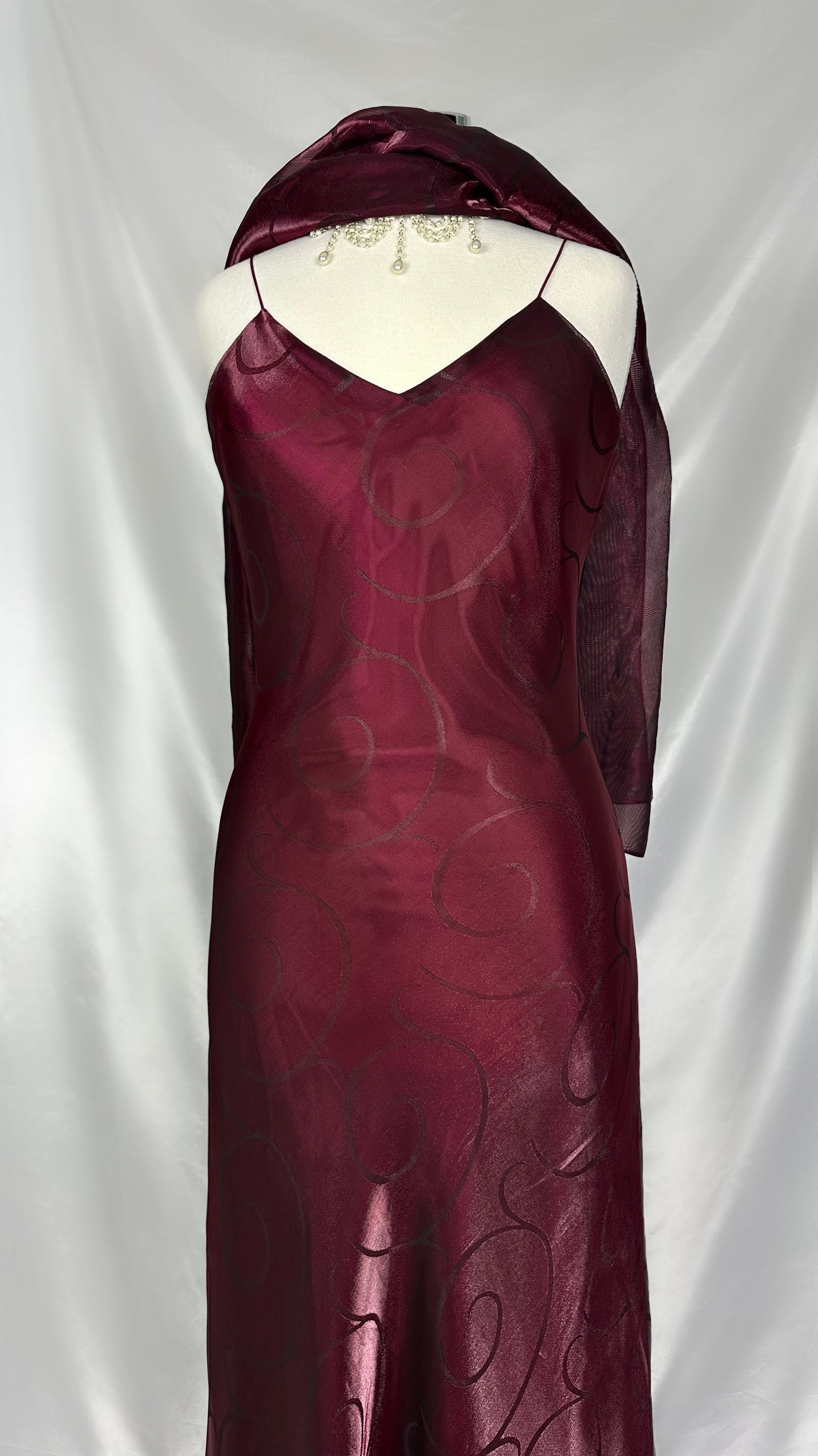 DEEP BURGUNDY SWIRL IRIDESCENT GOWN WITH MATCHING SCARF