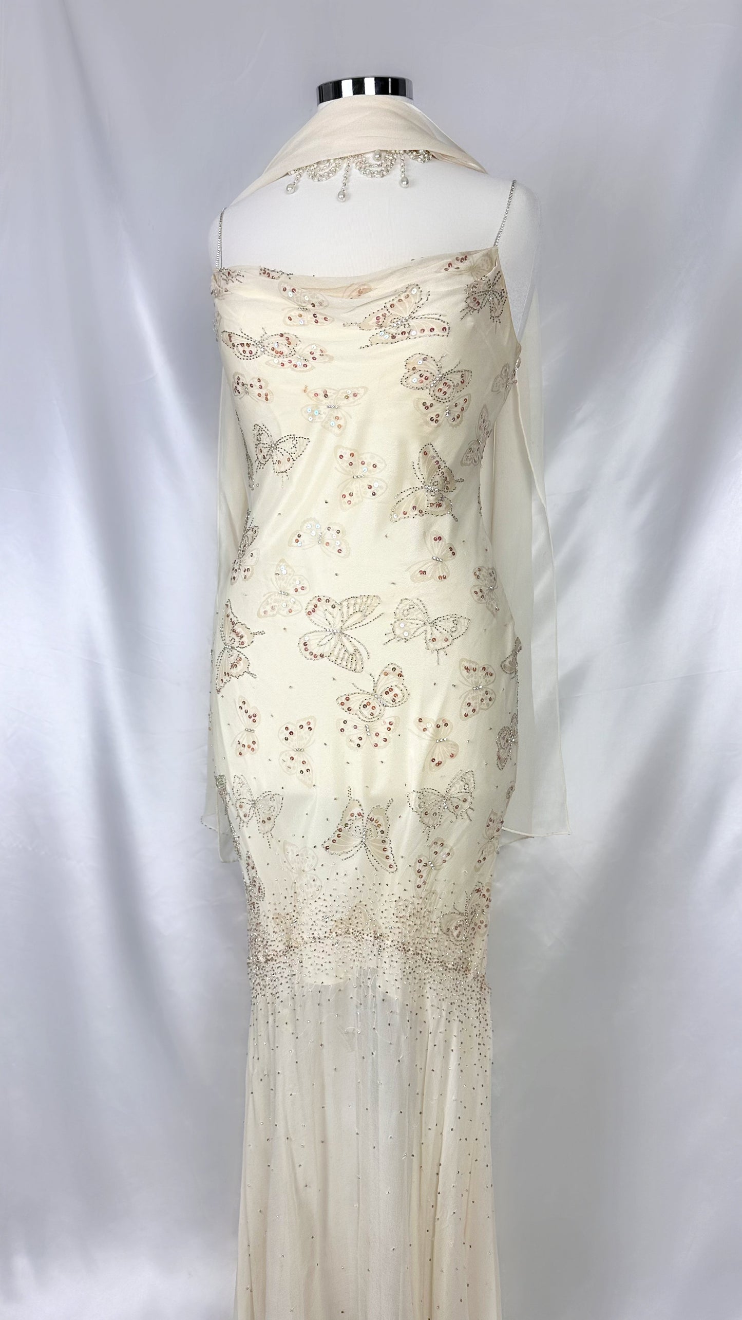 IVORY BUTTERFLY REVERIE EMBELLISHED GOWN WITH MATCHING SCARF