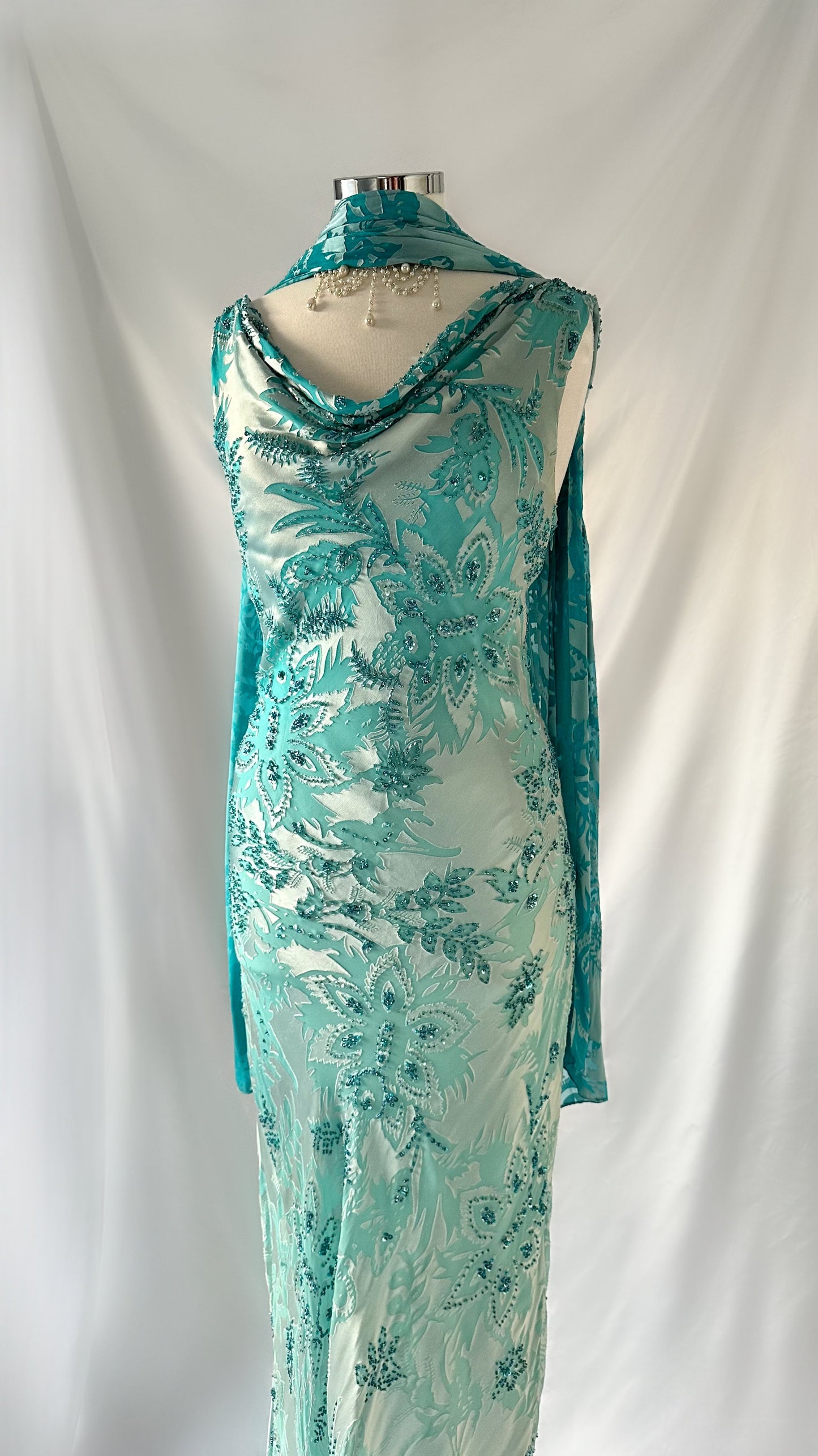 WINTER WONDERLAND SILK DEVORE OMBRÉ GOWN & SCARF SET