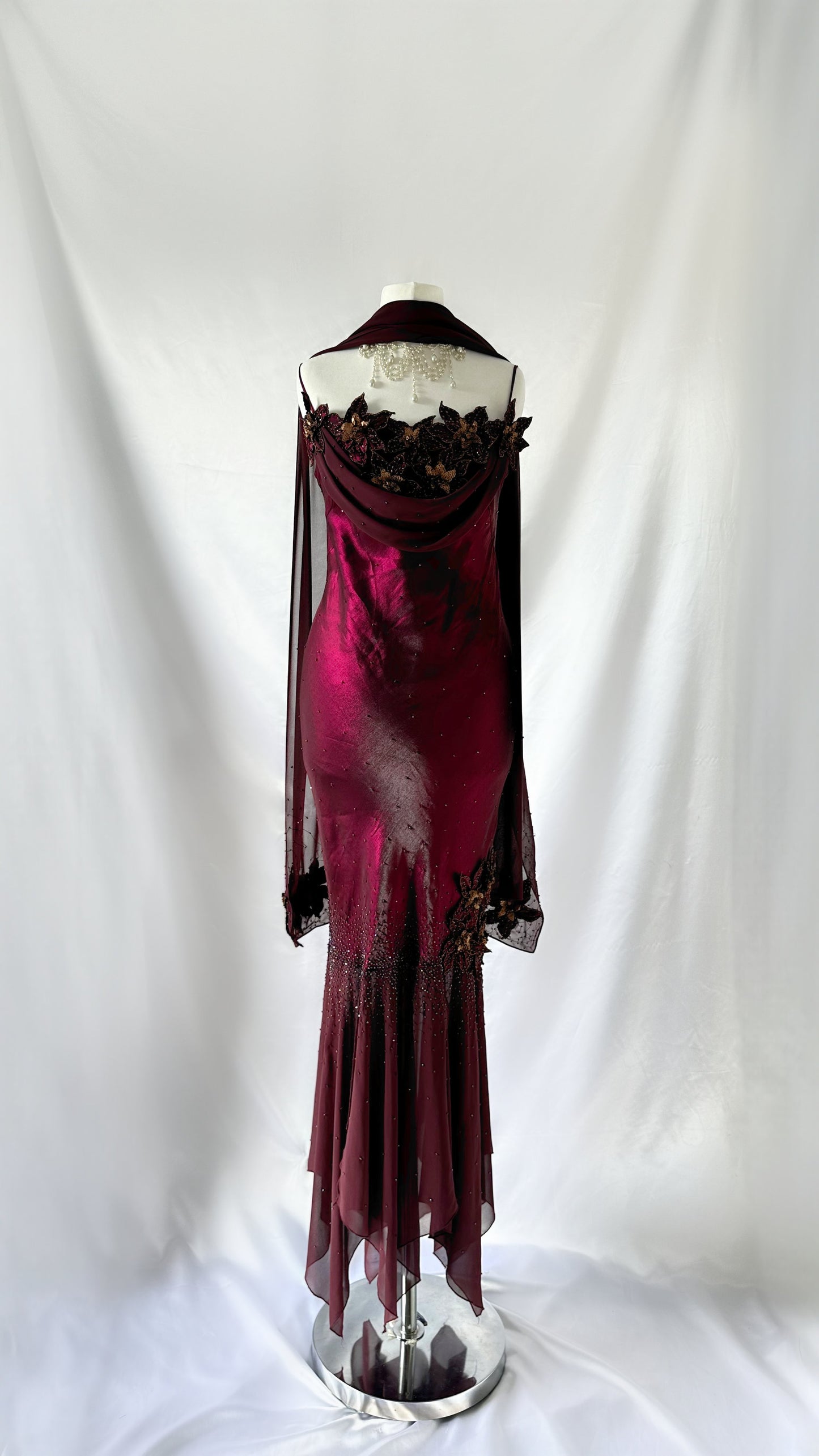 Whimsical 00s Iridescent Burgundy Floral Appliqué Maxi Dress Set