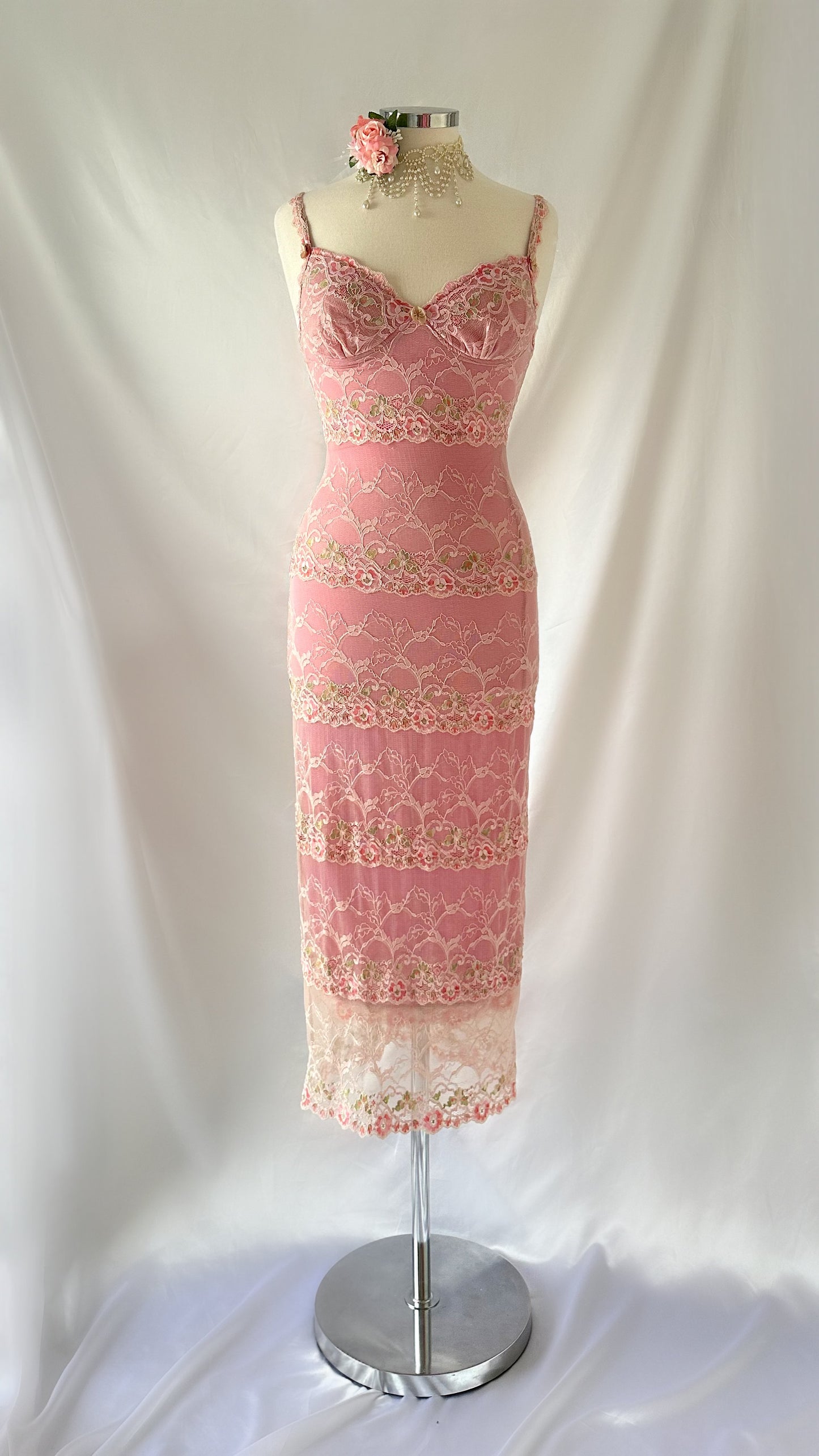 BLUSHING PINK LACE BUSTIER MIDI DRESS