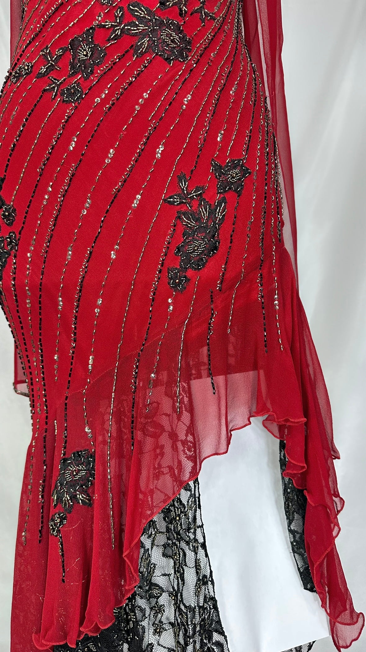 SCARLET & NOIR FLORAL EMBELLISHED SILK MIDAXI DRESS WITH MATCHING SCARF