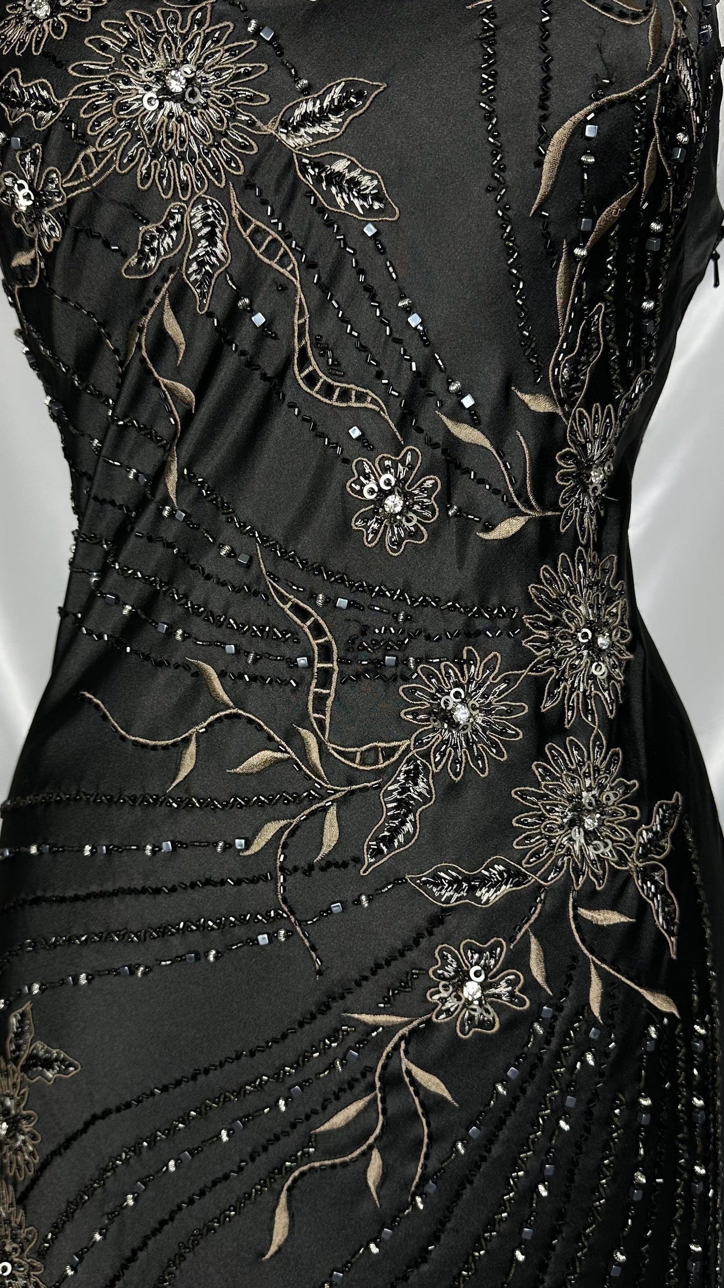 BLACK HALTER EMBELLISHED LACE SLEEK GOWN