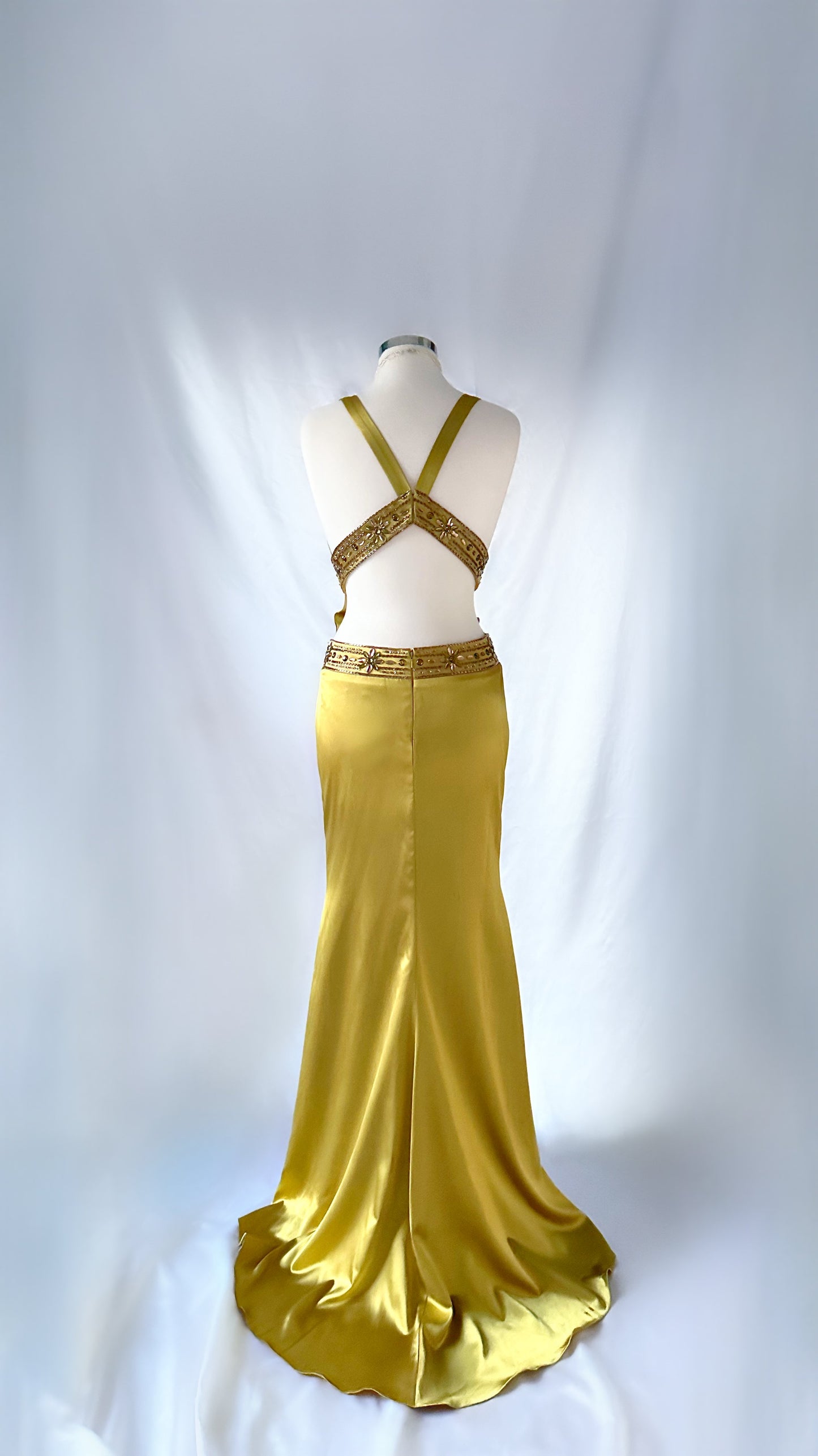 GOLD RHINESTONE BACKLESS GOWN